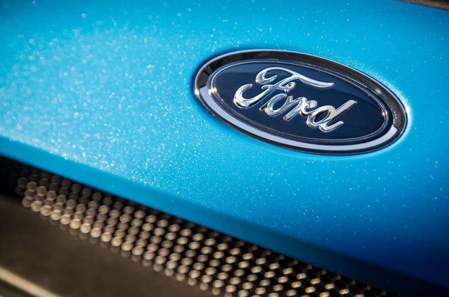 Ford badge