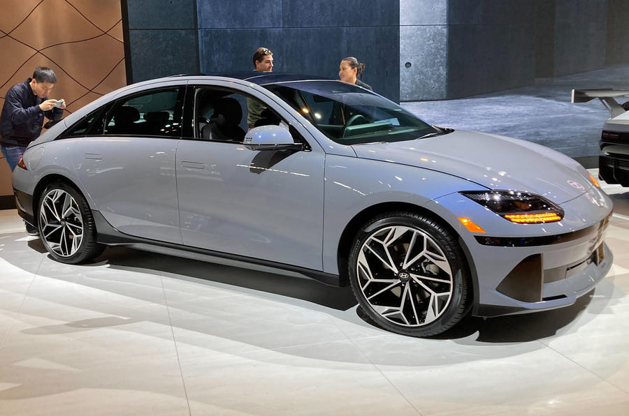 Hyundai Ioniq 6 at LA motor Show 2