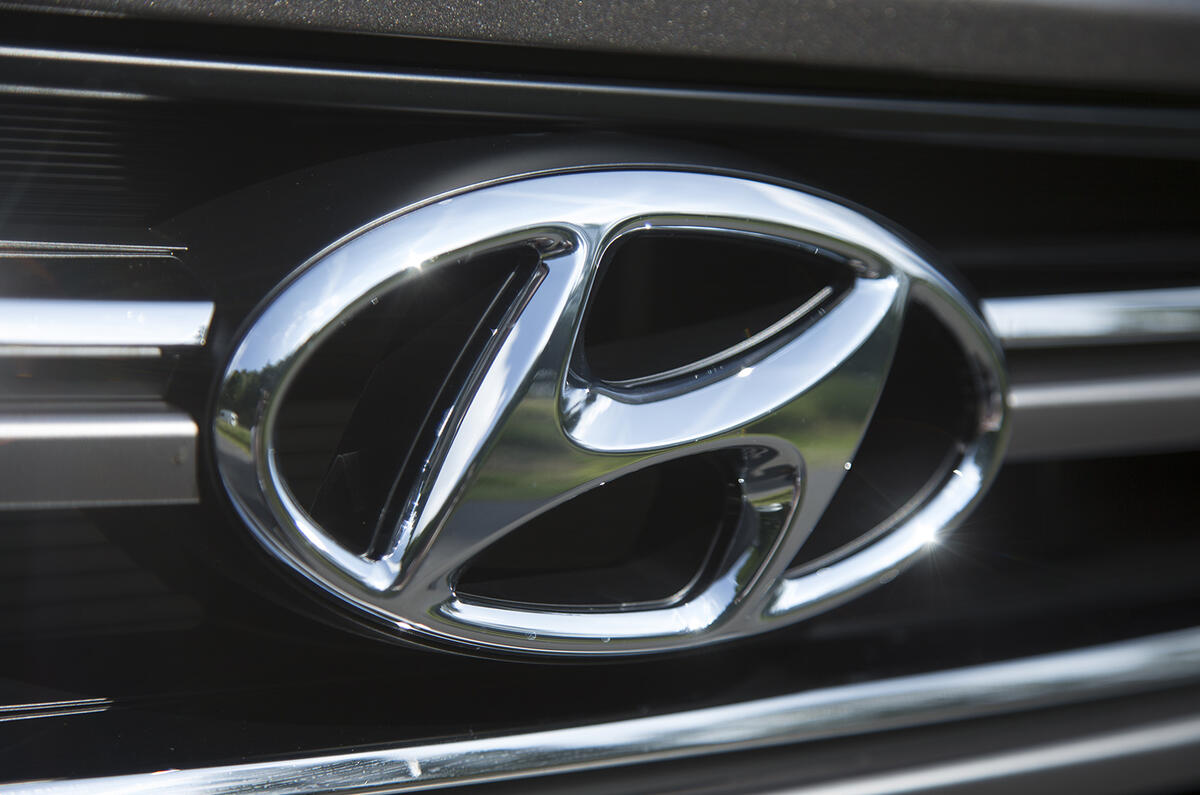 Hyundai tucson ac 008