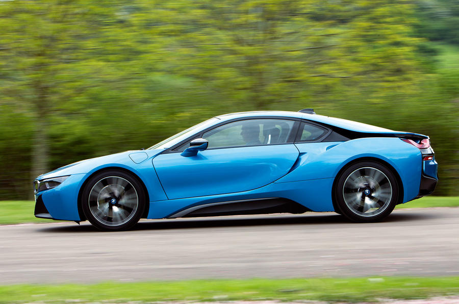 BMW i8