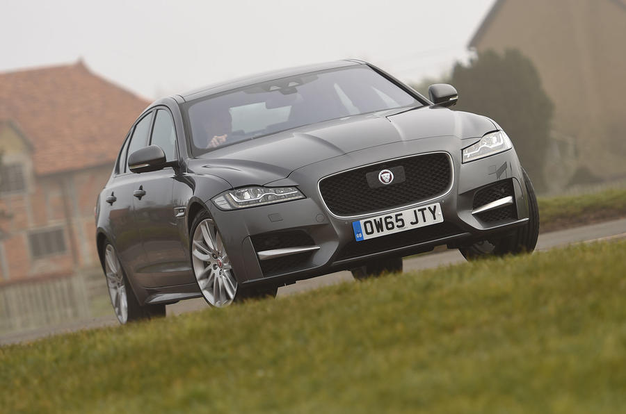 Jaguar XF 2.0d 180 AWD R-Sport