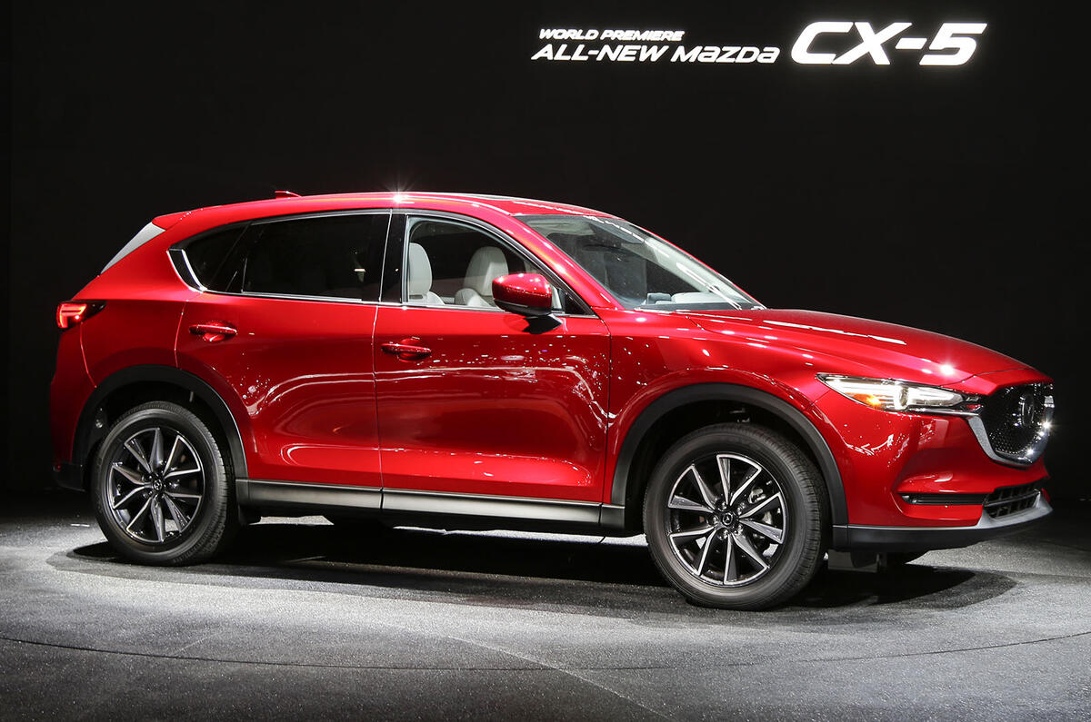 Maxda cx5 la 2016