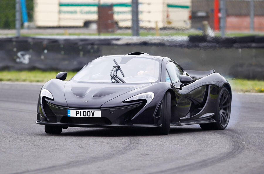 McLaren P1 powerslide