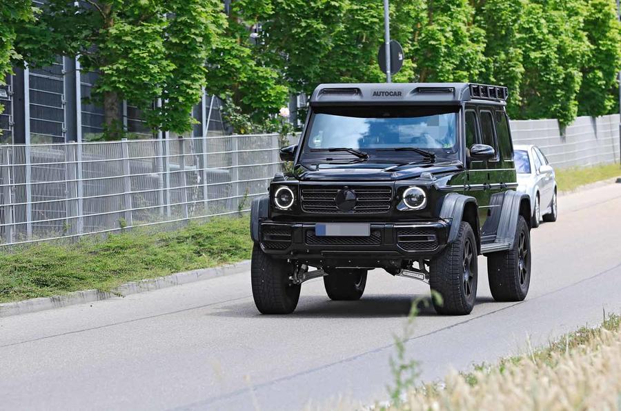 Mercedes-AMG G 63 4x4² spyshot front far