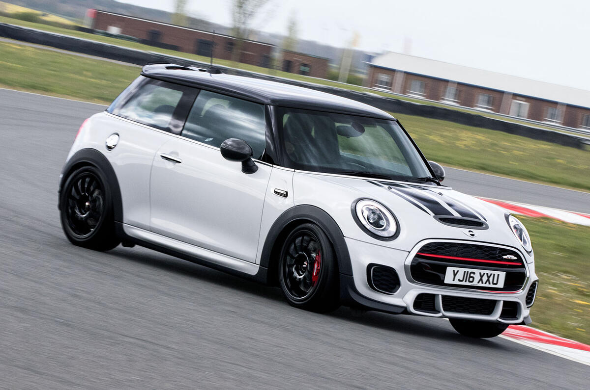 Mini jcw challenge 276