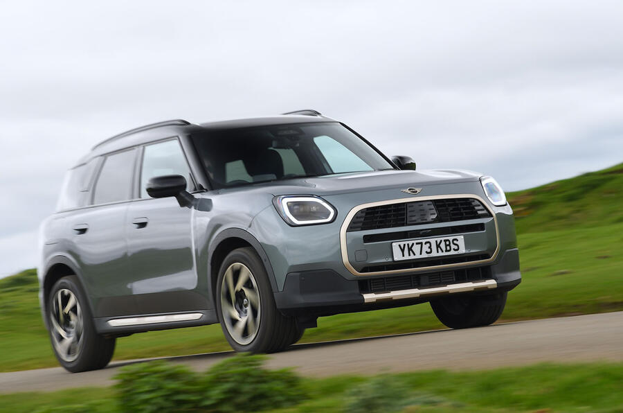 Mini Countryman front three quarters