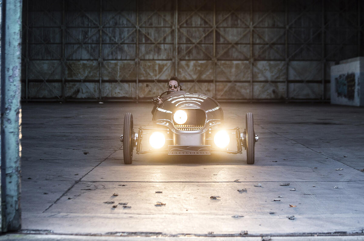 Morgan ev3 252