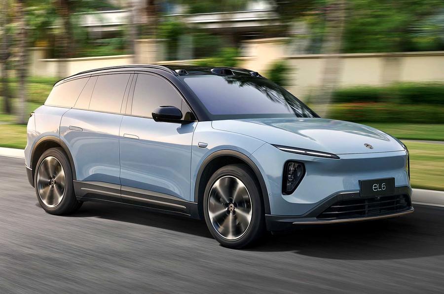 Nio EL6 front three quarter tracking