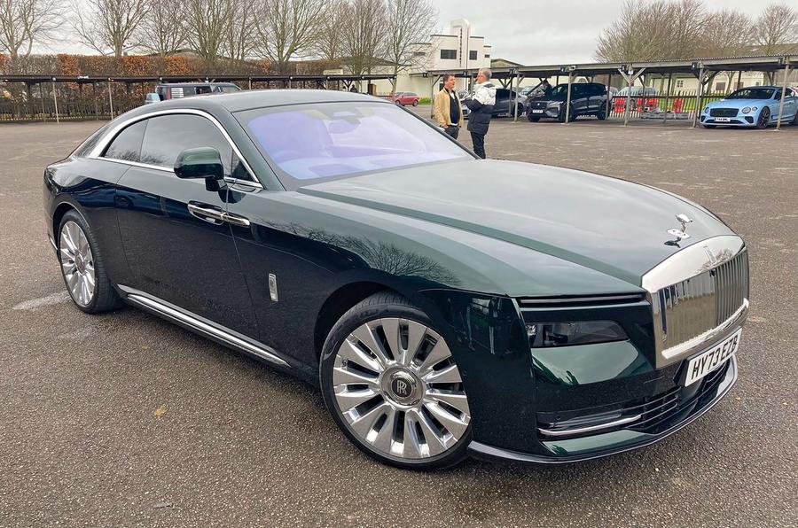 Rolls Royce spectre front