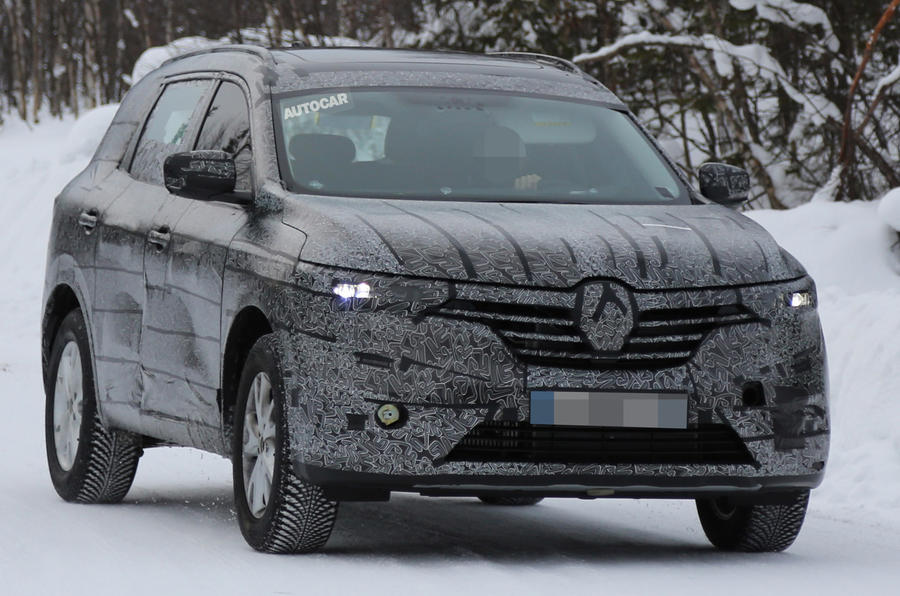 2017 Renault Koleos spy shots