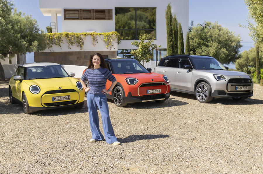 Stefanie Wurst with Mini Cooper Countryman Aceman