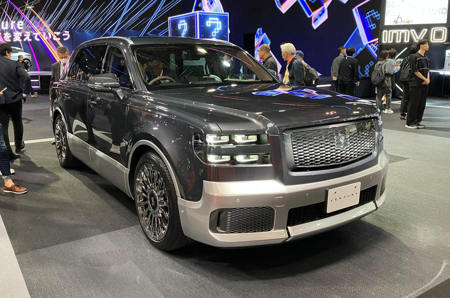 Toyota Century SUV Tokyo motor show 2023 front quarter