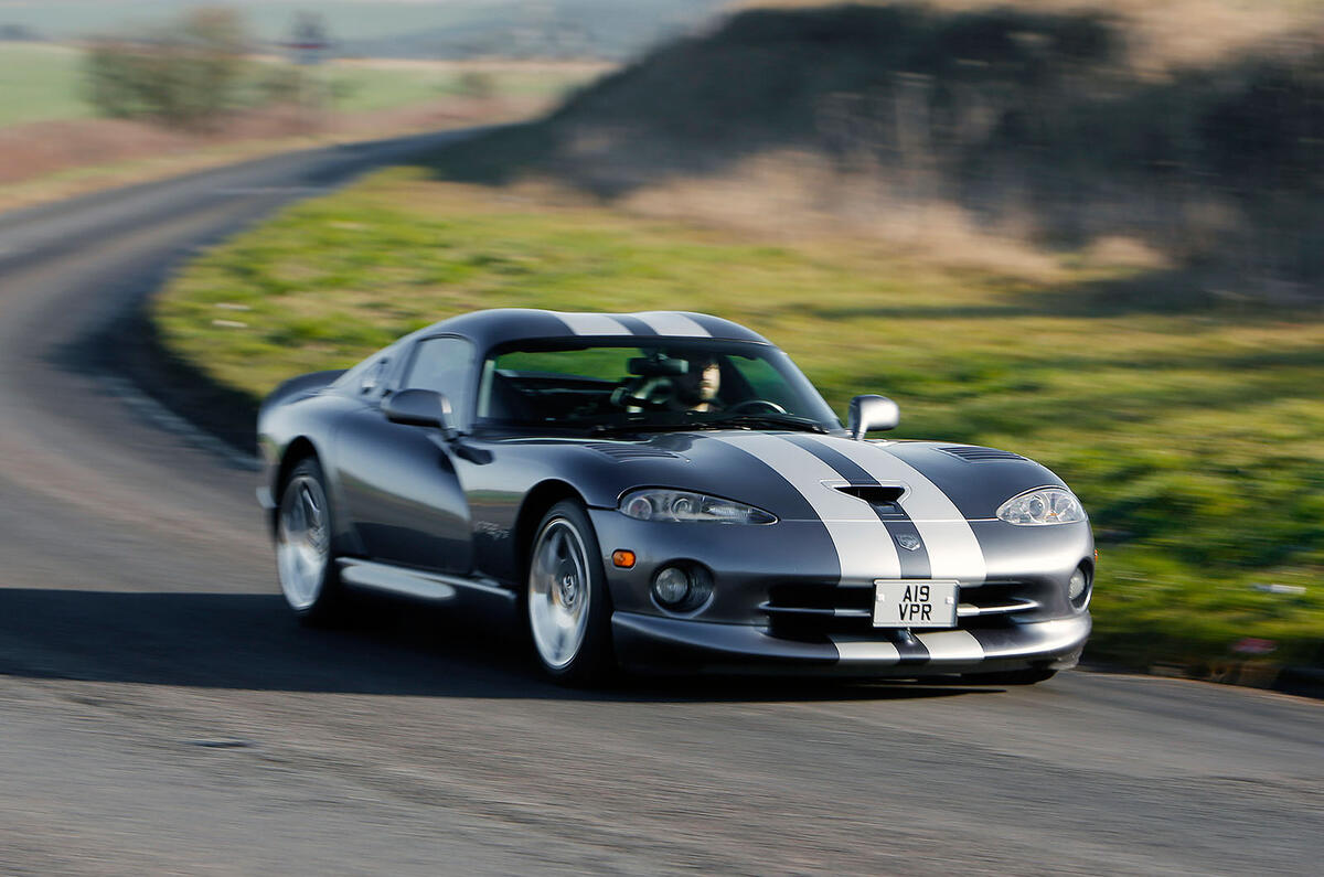 Viper drive features 416