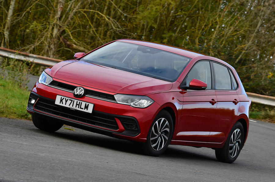 Volkswagen Polo 2022 front quarter tracking