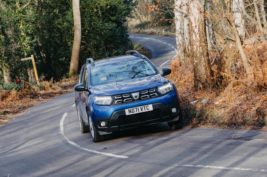 99 Dacia Duster 2022 long term handover cornering front