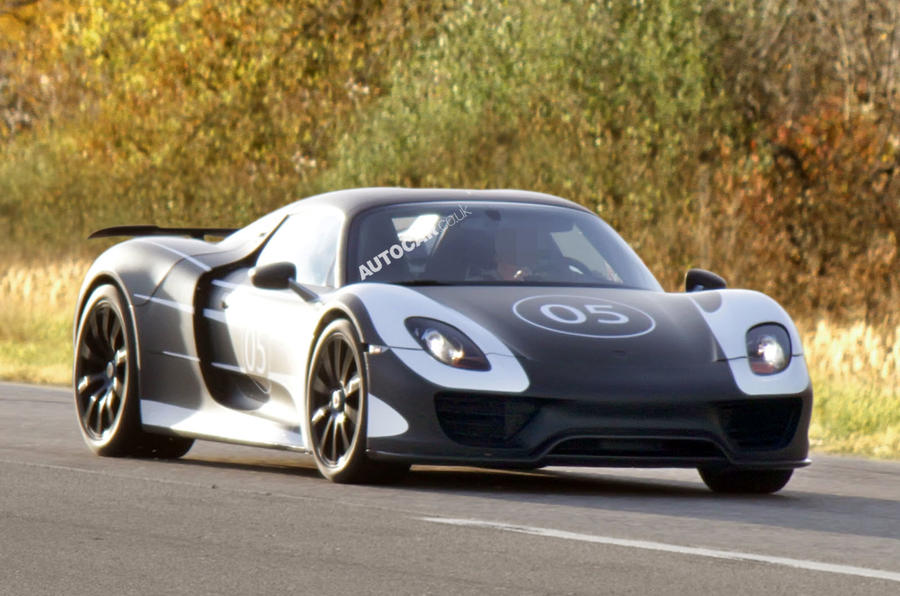 Porsche 918 Spyder scooped