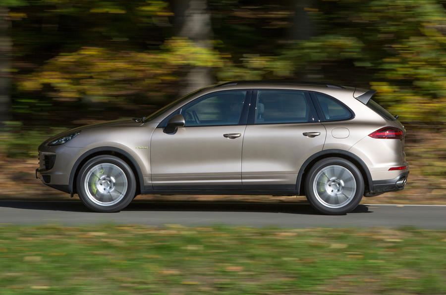 2014 Porsche Cayenne S E-Hybrid first drive review