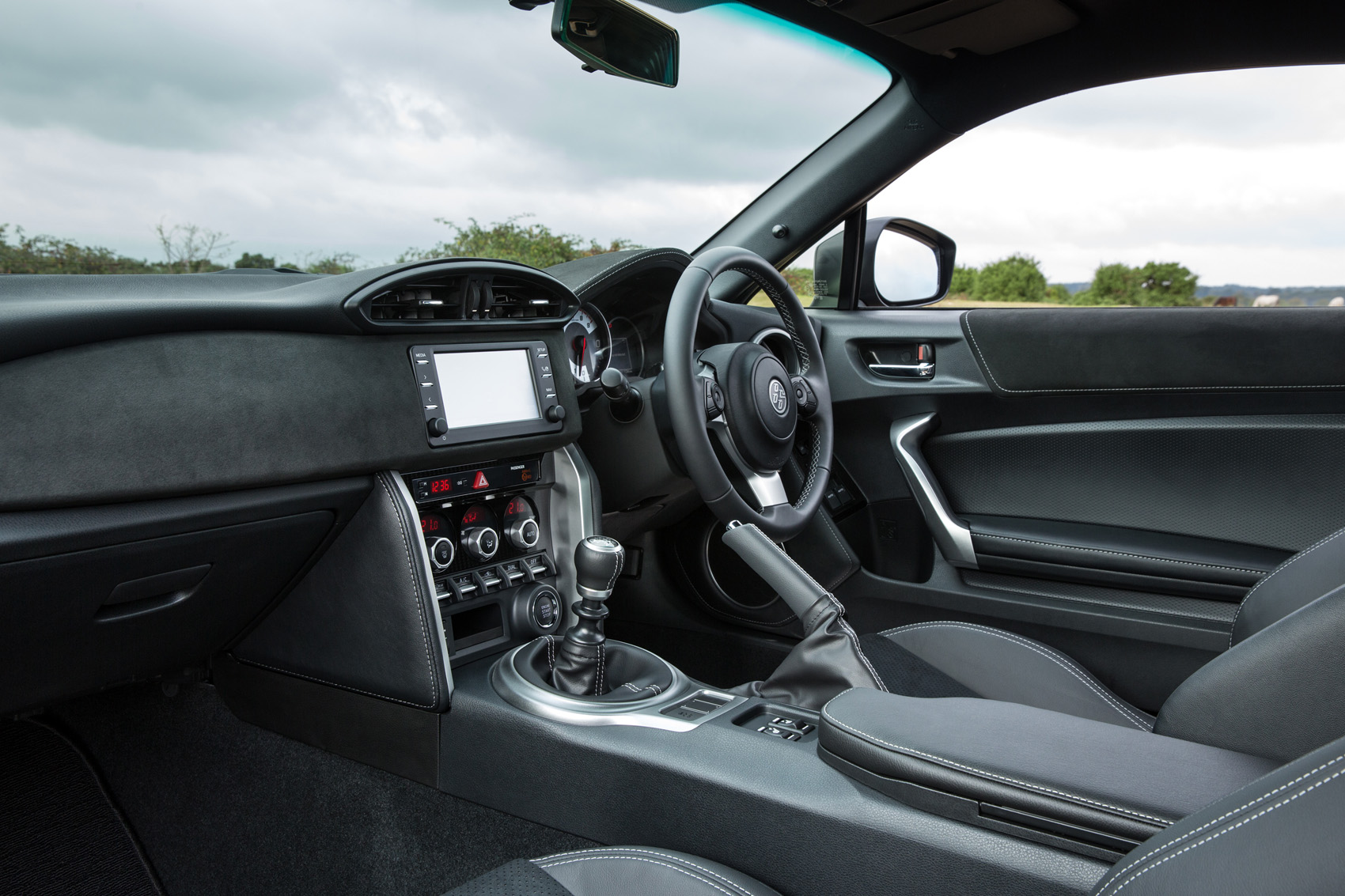 Toyota GT86 interior