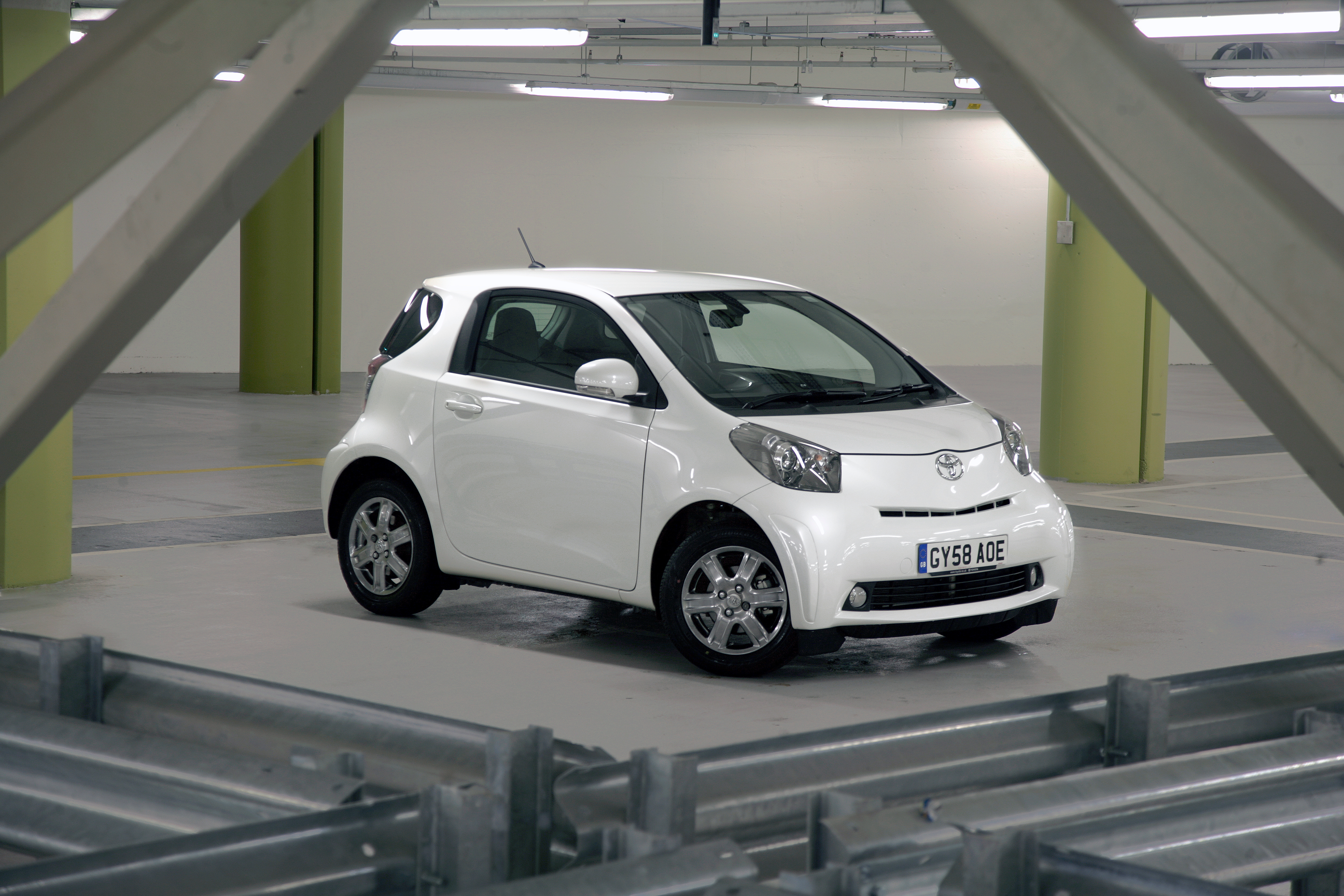 4 star Toyota iQ