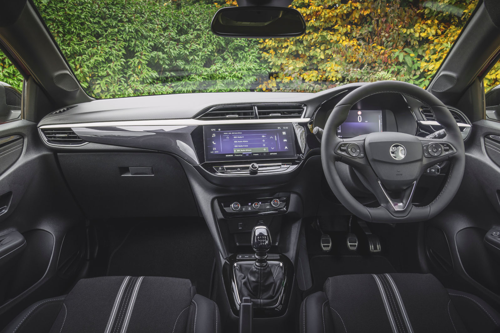 vauxhall corsa review 2023 06 dash