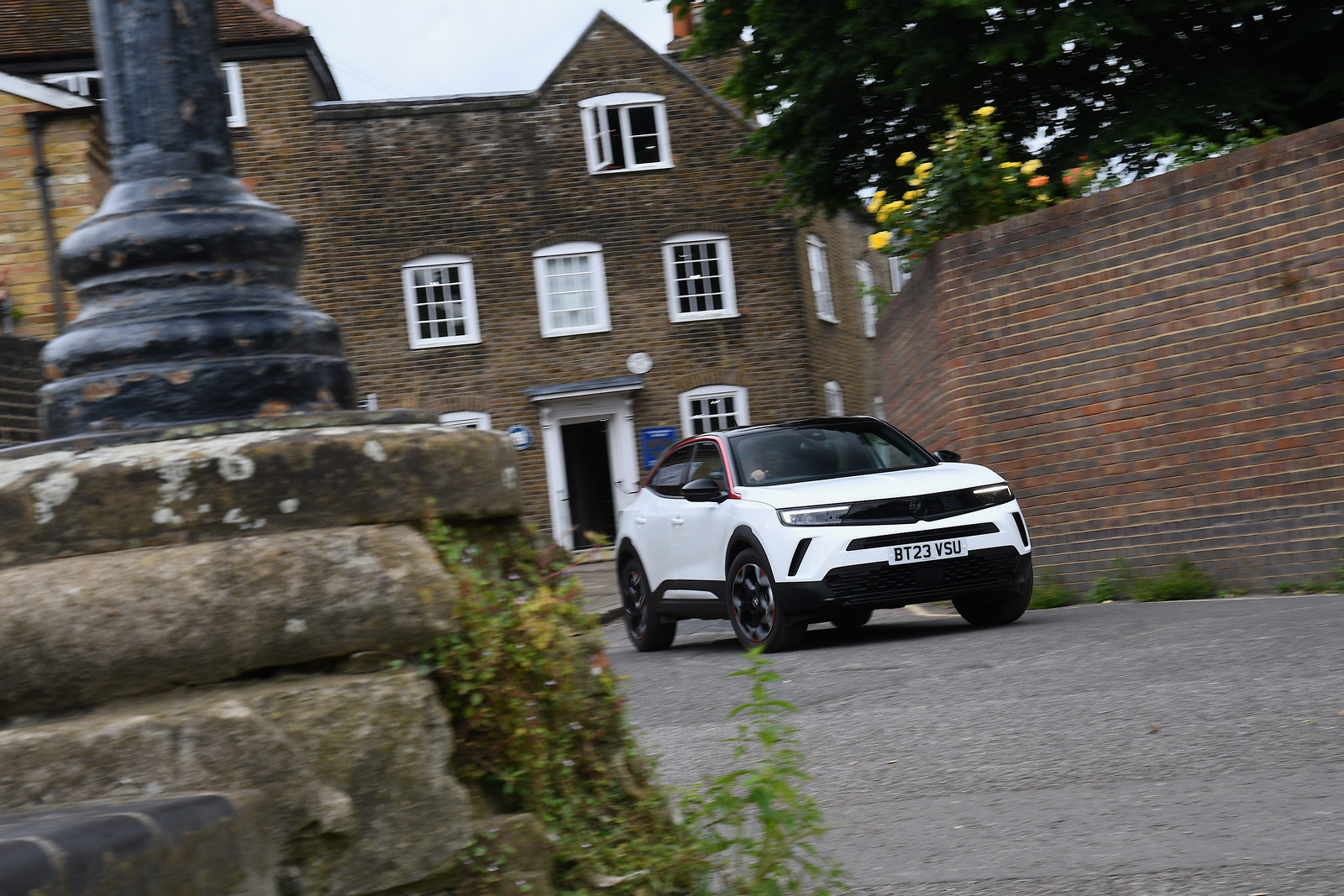 Vauxhall Mokka review front distance shot