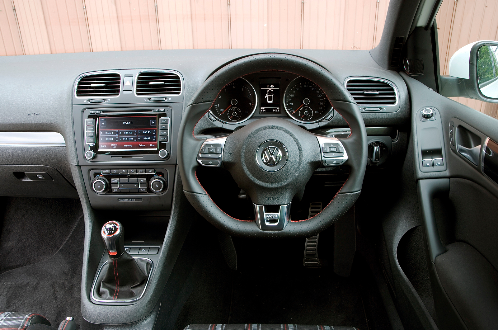 Volkswagen Golf GTI dashboard