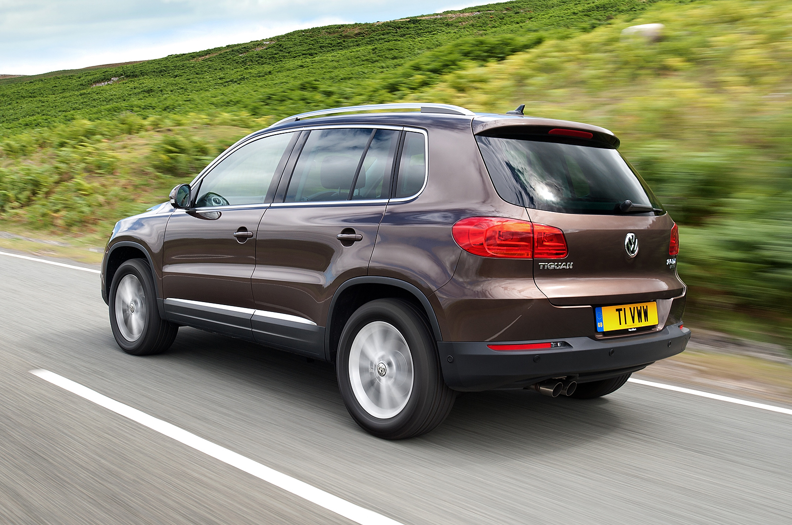 Volkswagen Tiguan rear quarter