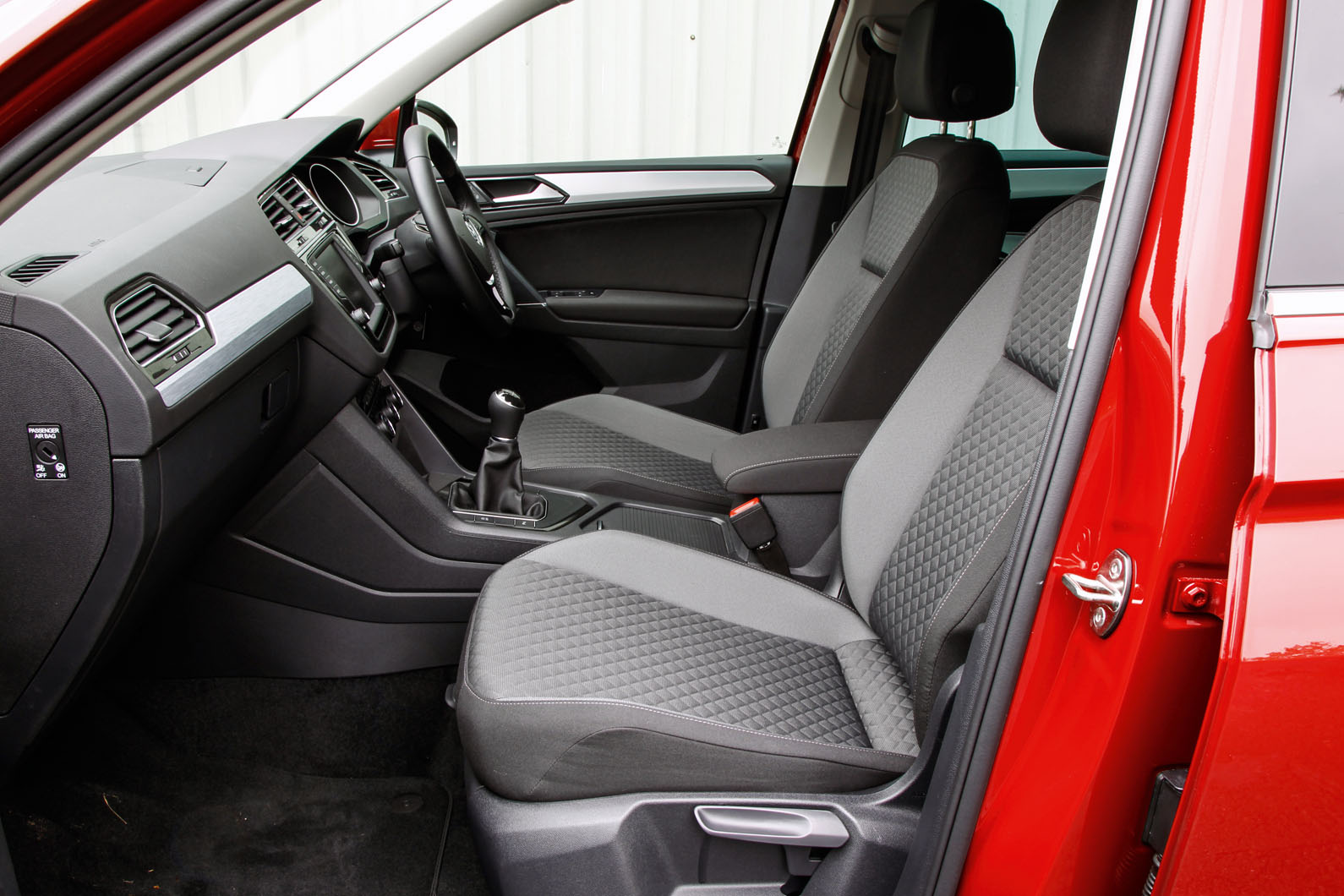 Volkswagen Tiguan interior